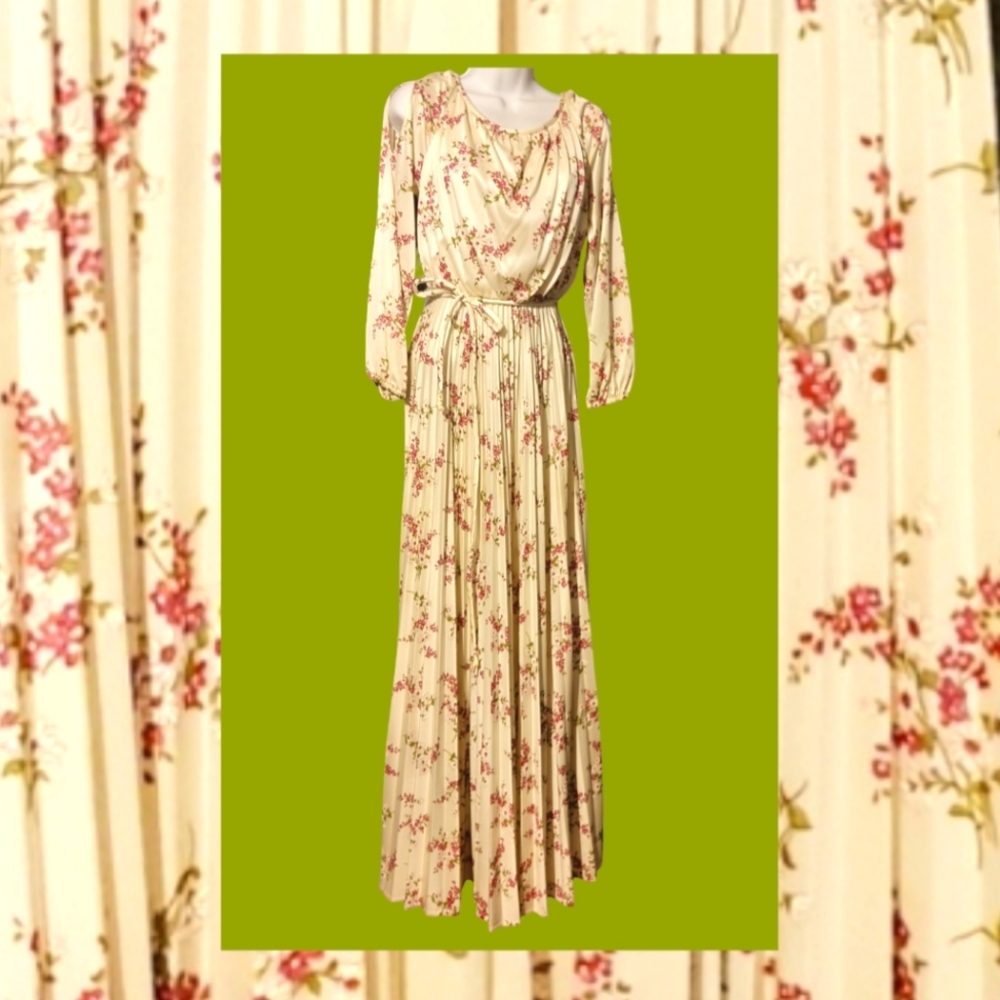70s Vintage Dress Floral Maxi Dress Prairie Grannycore Cottagecore Empire Pleatd